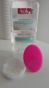 Hier seht ihr das Ergebnis des Tests (ebelin Gesichtspeeling- und Massagepad und Aok Waschgel)
